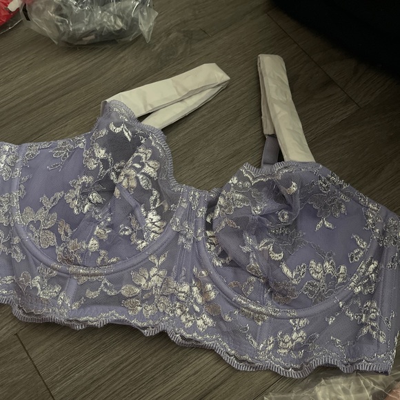 NWT Victoria’s Secret Bra 38D - Picture 1 of 1